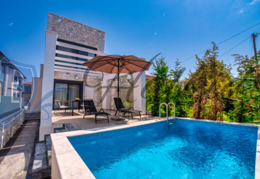 luxury villas for sale kassandra halkidiki private pool